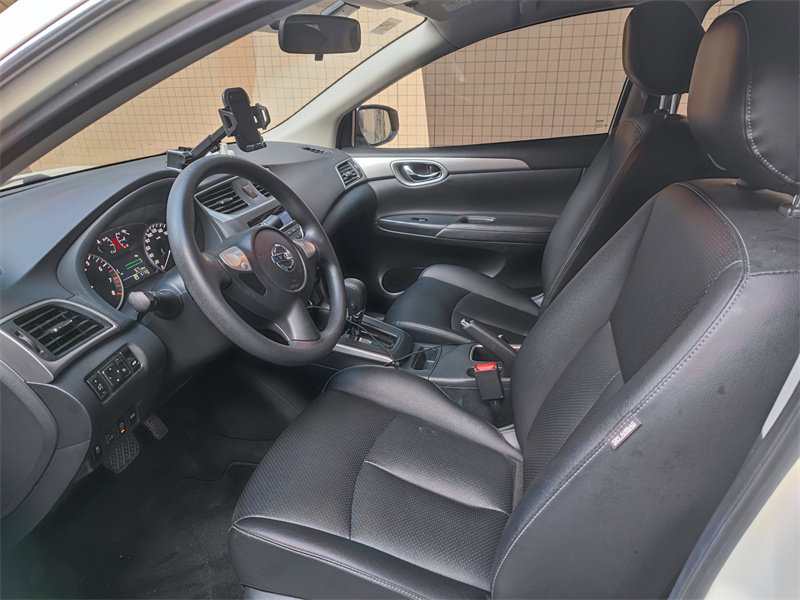 99元租一辆合资车?高速发飘差点吓哭 租车这些坑可别踩!(图4) 租车费用多少钱一天_租车避雷指南_租100元车体验