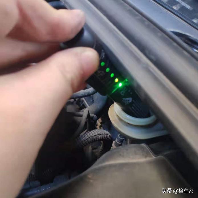 二手福克斯检测_经典福克斯车保险杠_福克斯车况评估