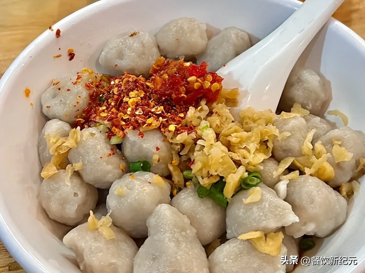 兴国米粉鱼做法_赣州八大小吃_江西赣州特产小吃有哪些,可以带的