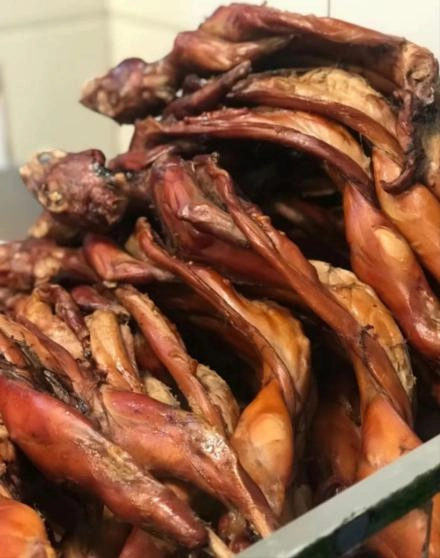 四川吃兔指南成都本地篇|物尽其用是对兔子的尊重(内附成都吃兔地图)(图8) 成都宵夜吃兔头_成都兔肉美食文化_红油兔丁特色做法