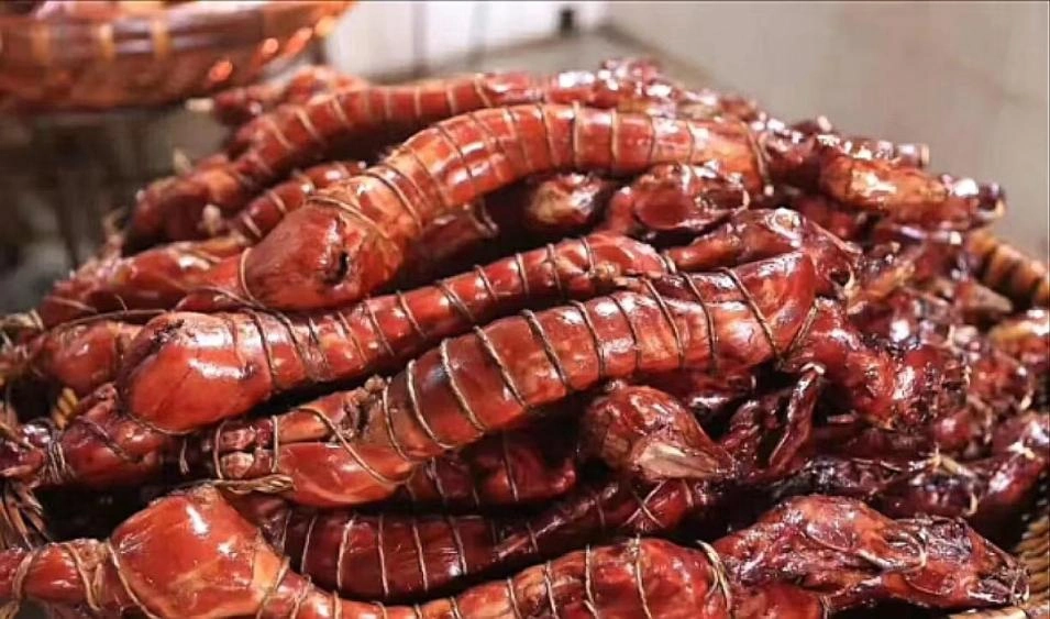 四川吃兔指南成都本地篇|物尽其用是对兔子的尊重(内附成都吃兔地图)(图9) 成都宵夜吃兔头_成都兔肉美食文化_红油兔丁特色做法