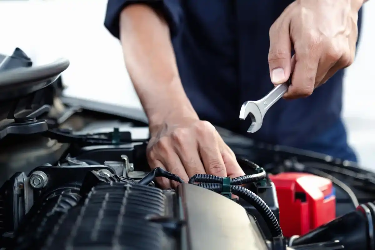 汽修行业未来有前途吗(图1) 4S店与私人小修理店对比_4s店修车有前途吗_汽车修理行业市场前景