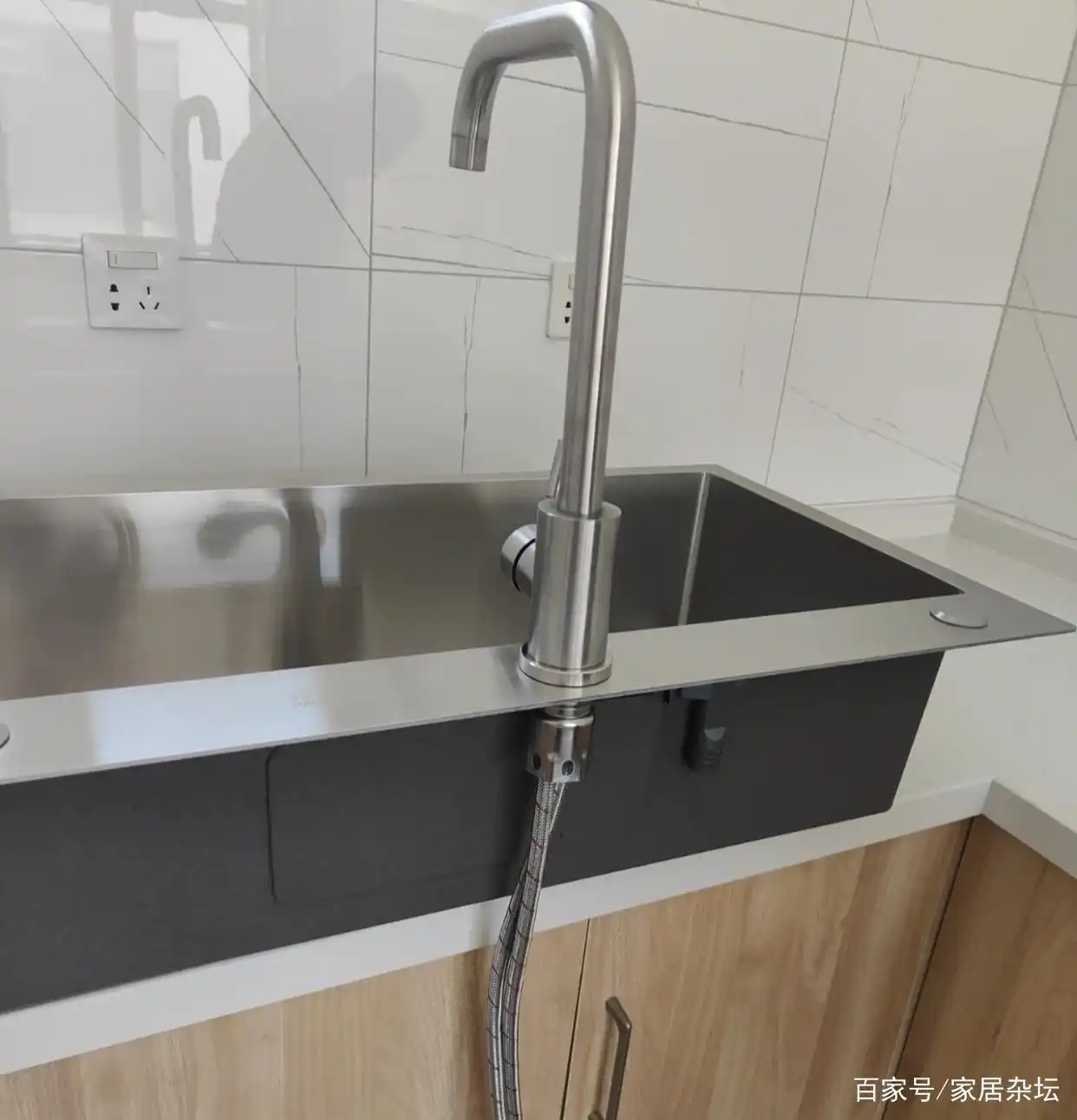 建议:厨房水槽安装,参照这3步!耐看还耐用,关键是结实(图12) 台面开孔步骤_安装水槽水龙头_厨房水槽尺寸确认