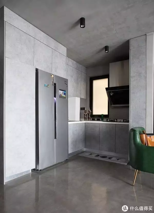 水泥风装修案例_极简工业风家居设计_毛坯水泥风格