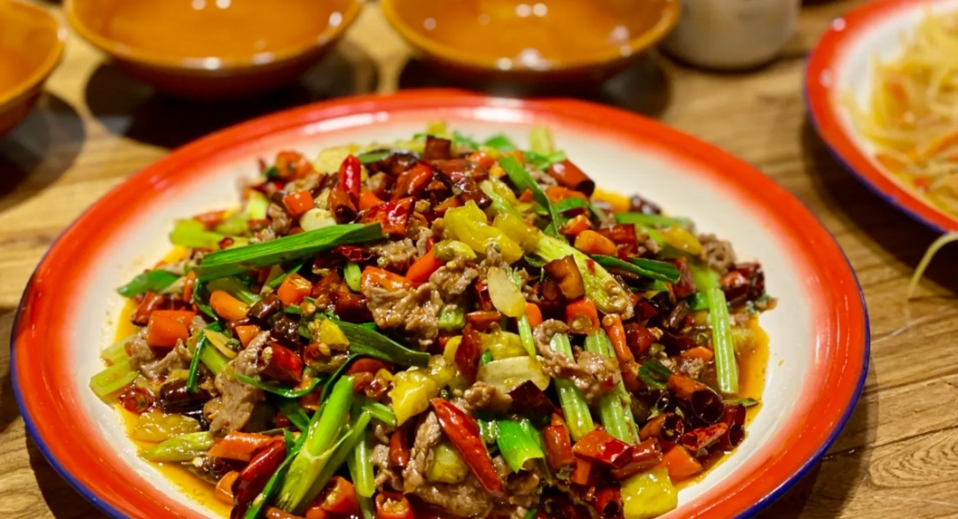 新疆买买提烤肉馕_衢州烧饼_大寨路买卖提烤肉