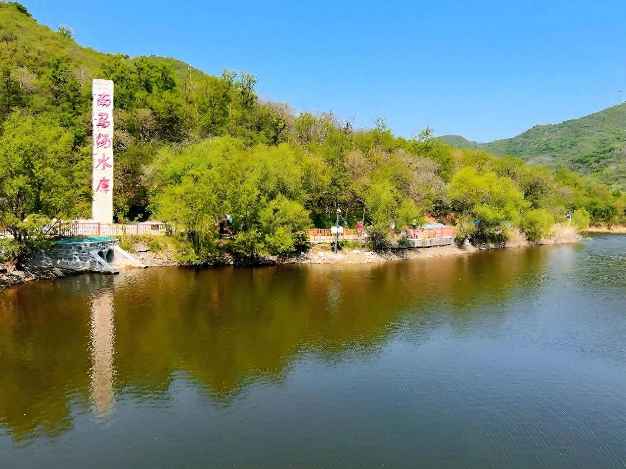 莲石湖南岸活水野趣营地_永定河自行车公园门票_永定河森林公园白沙滩2.0版