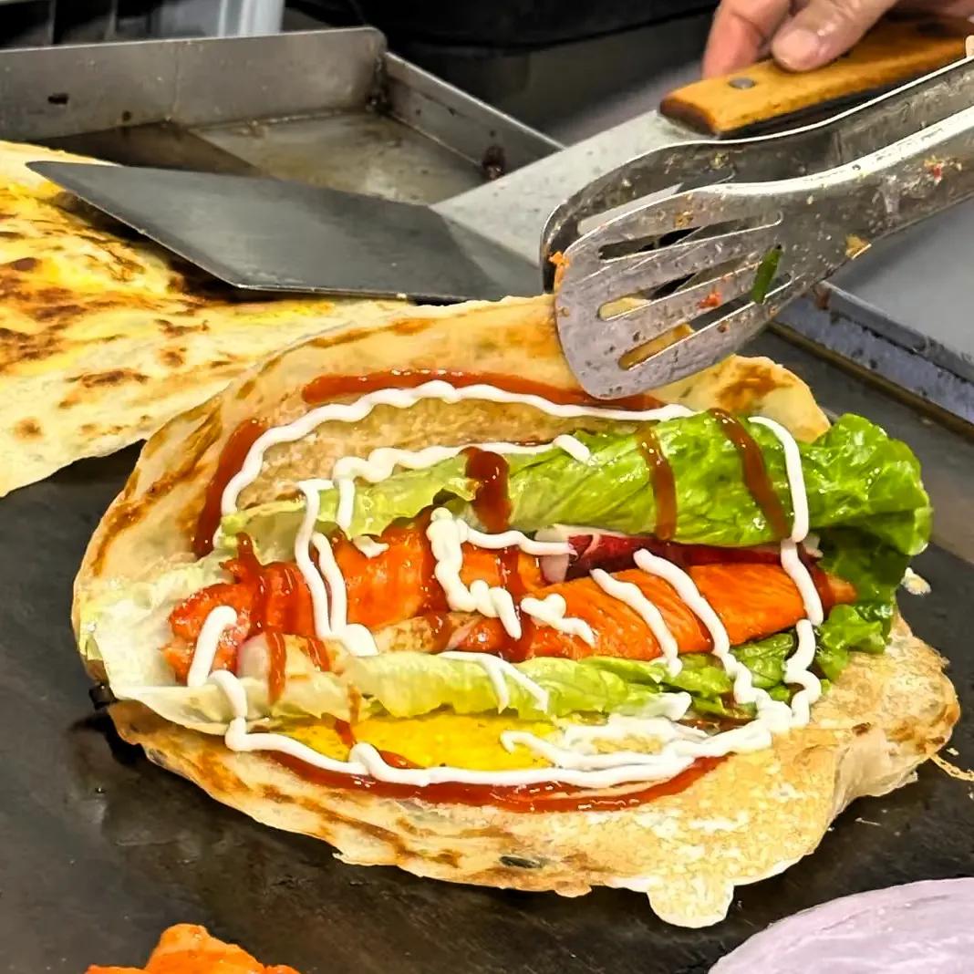 低成本小吃摊项目_摆摊创业_小吃手推车款式图片