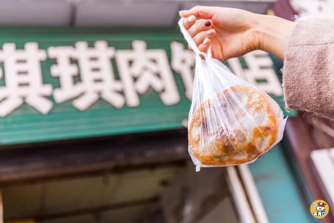 青岛街头小推车,藏着什么好吃的?(图4) 小吃手推车款式图片_青岛小推车美食_兴山路早市小吃