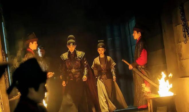 起点作家等级收入_网络文学作家职业发展历程_网络作家成为职业的历史演变