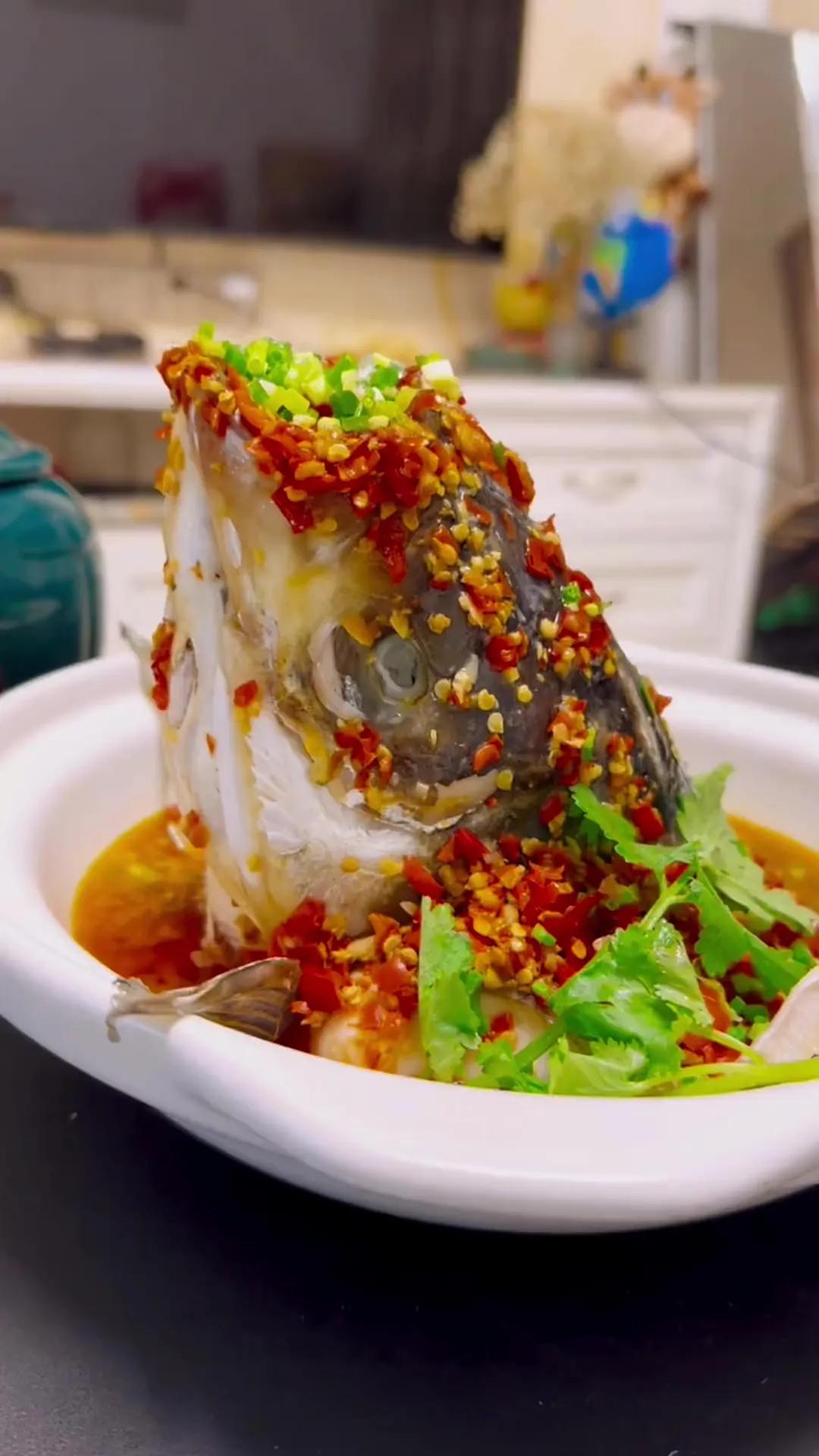 水煮鱼剁椒鱼头对比_:川菜湘菜区别_中国菜肴排行榜