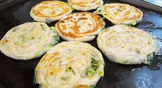 小吃大全做法_潮汕美食 南瓜芋泥做法 潮州老妈宫粽球制作