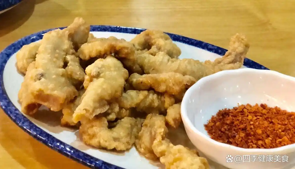 青岛十大特色小吃_青岛锅贴 海鲜水饺 青岛大包_青岛特色街边小吃