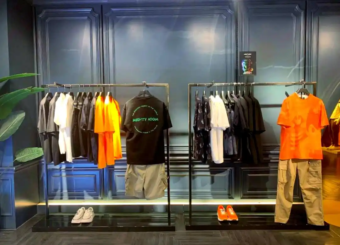 店铺陈列技巧提升指南(图10) 男装陈列技巧图片_挂通陈列方法_店铺陈列技巧