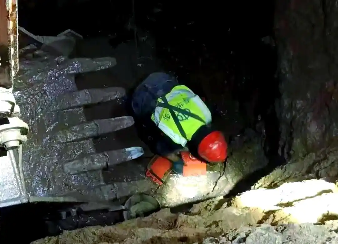 供水抢修_冬季管道维修_供水抢修工作总结