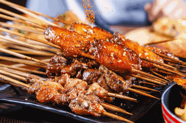 yyds!烟台人的“宵夜必点”,贴秋膘的小烧烤集合啦!(图1) 烟台527烧烤部落_烟台烧烤攻略_烟台特色烧烤