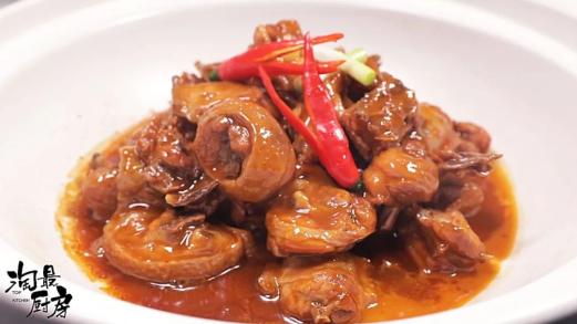食材_小野鸡窍门_红烧山林土公鸡做法_安徽风味红烧鸡教程