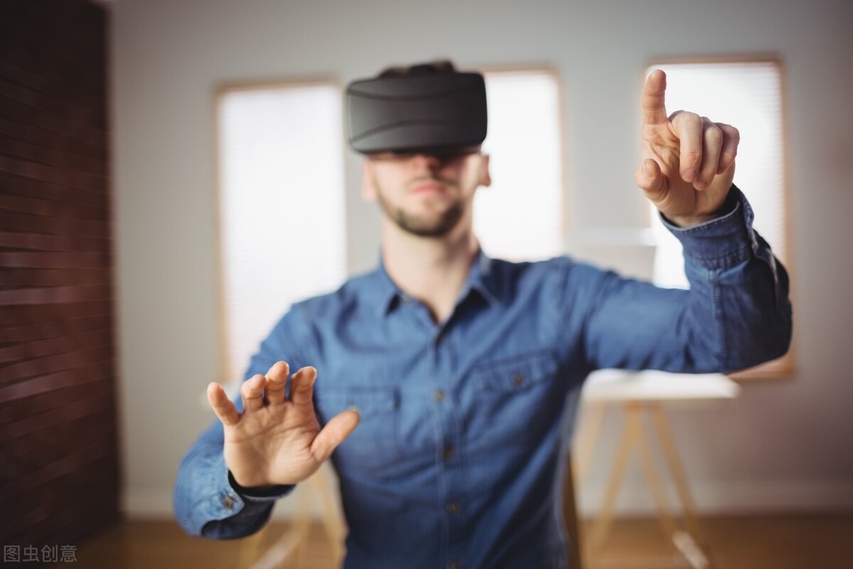 未来已来!你的生活正被这七大黑科技彻底颠覆(图1) 智能设备自动化_生活黑科技_物联网传感器技术