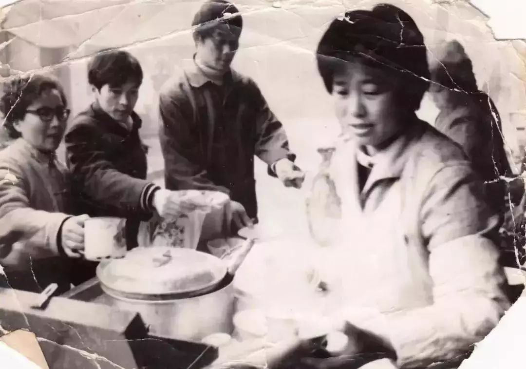 南京吃美食_安乐园牛肉汤包_南京老字号早餐