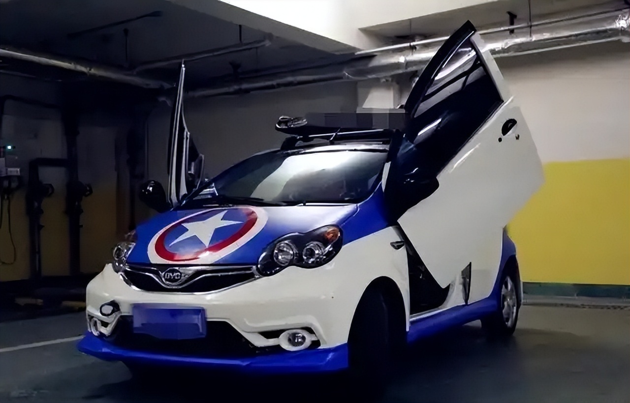 比亚迪f0加尾翼好审车吗_预算有限汽车改装案例_年轻人汽车个性化改造