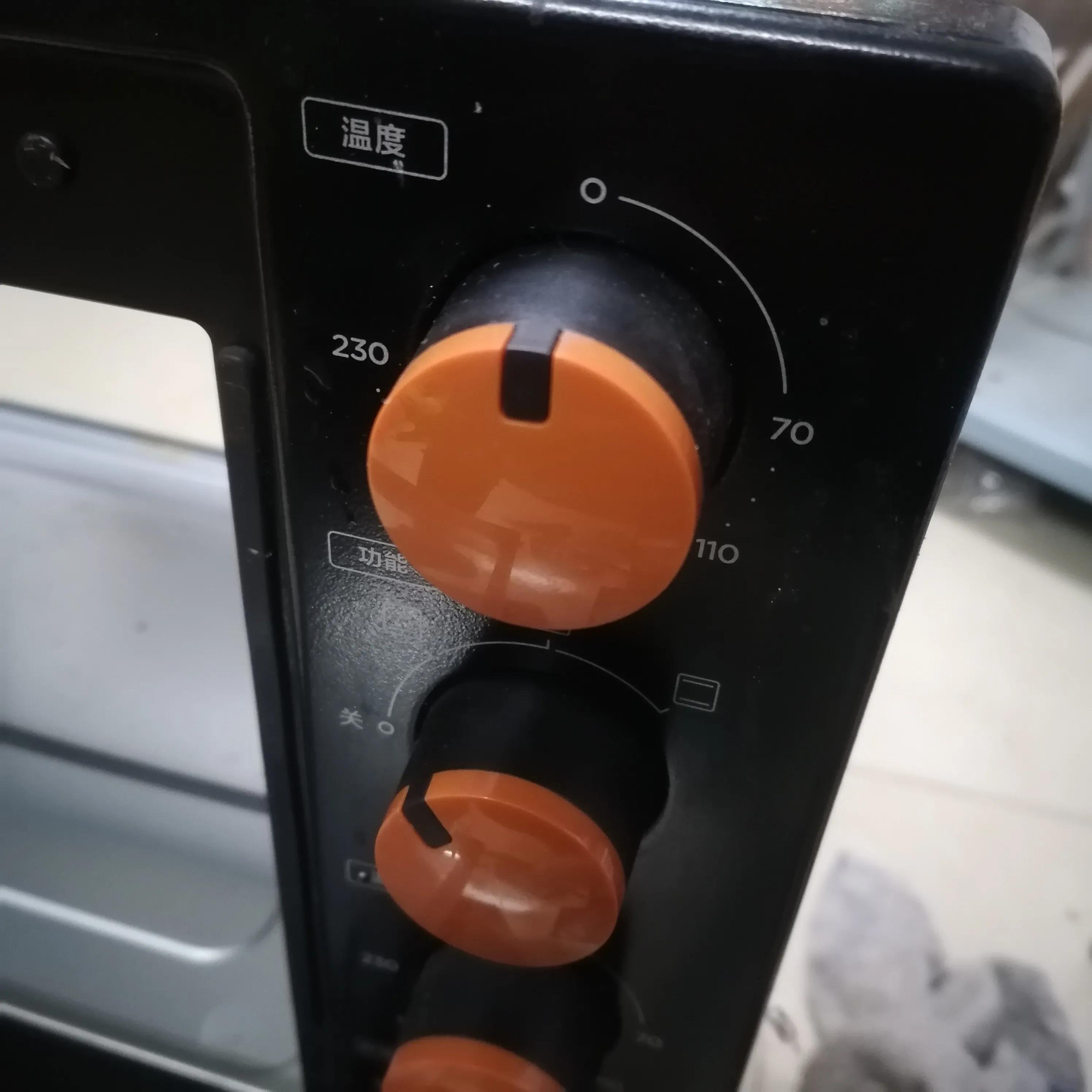 电烤箱坏了怎么修,详细拆解告诉你,看完你也会(图12) 电烤箱修理_美的电烤箱维修拆解_电烤箱定时器接线柱断维修教程