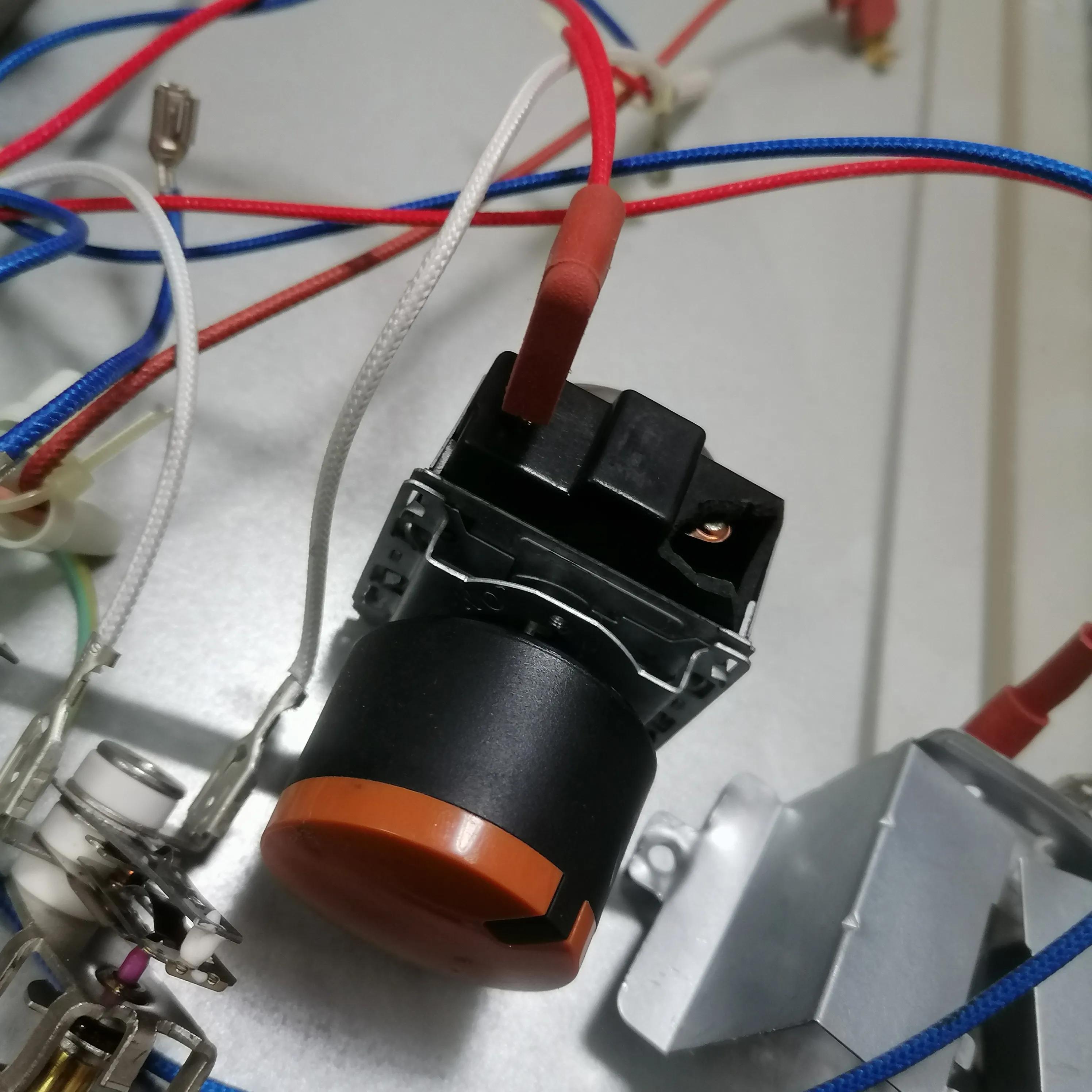 电烤箱坏了怎么修,详细拆解告诉你,看完你也会(图22) 电烤箱修理_电烤箱定时器接线柱断维修教程_美的电烤箱维修拆解