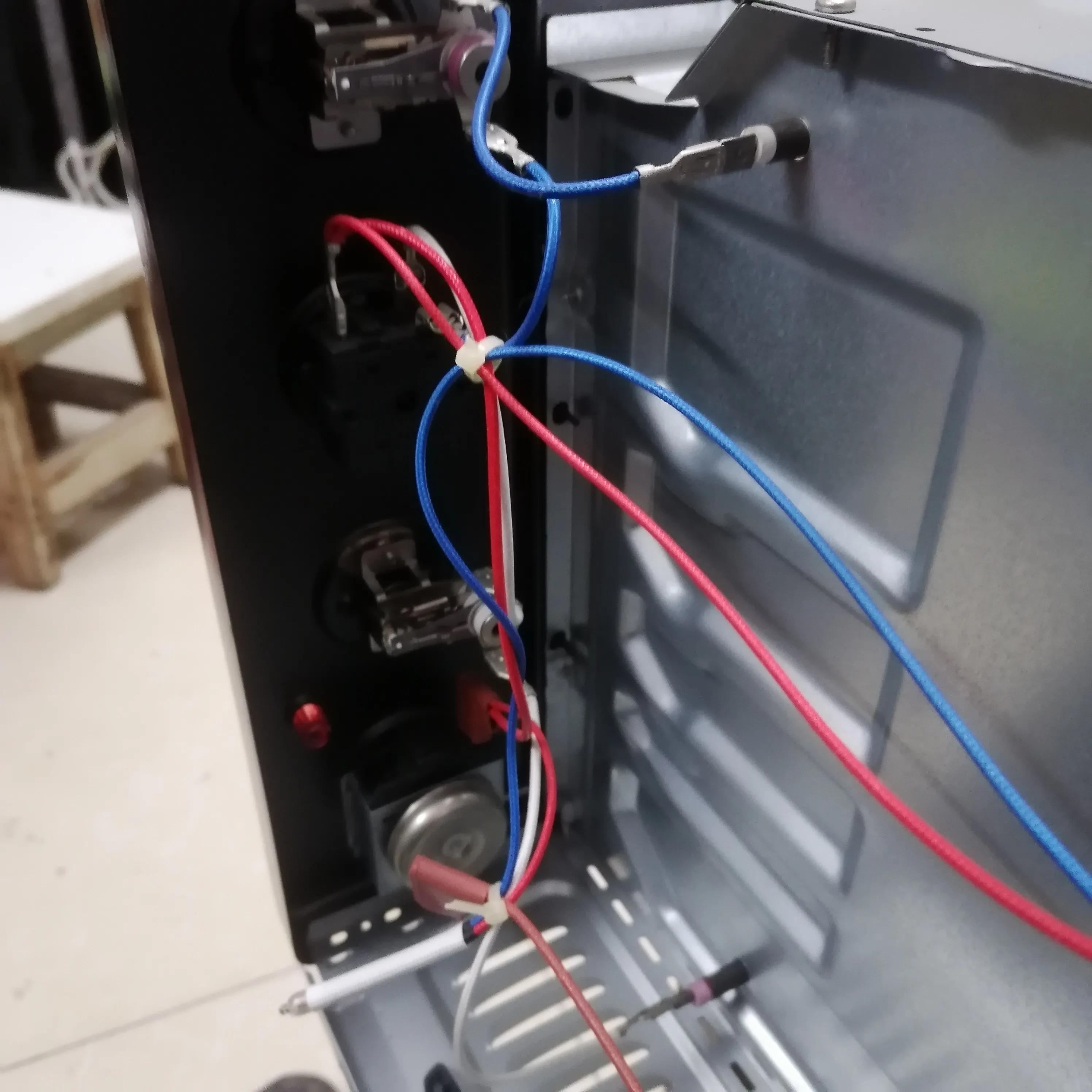 电烤箱坏了怎么修,详细拆解告诉你,看完你也会(图5) 美的电烤箱维修拆解_电烤箱定时器接线柱断维修教程_电烤箱修理