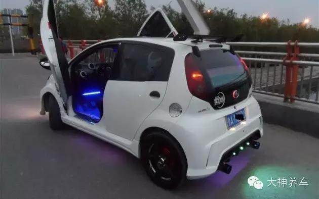 蛋蛋汽车改装案例_比亚迪f0加尾翼好审车吗_比亚迪F0改装