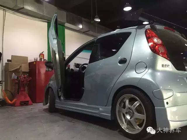 比亚迪F0改装_蛋蛋汽车改装案例_比亚迪f0加尾翼好审车吗