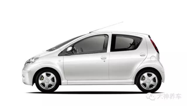 比亚迪F0改装_比亚迪f0加尾翼好审车吗_蛋蛋汽车改装案例