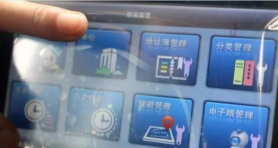 科技时尚碰撞_欧曼EST超级卡车_欧曼est发动机