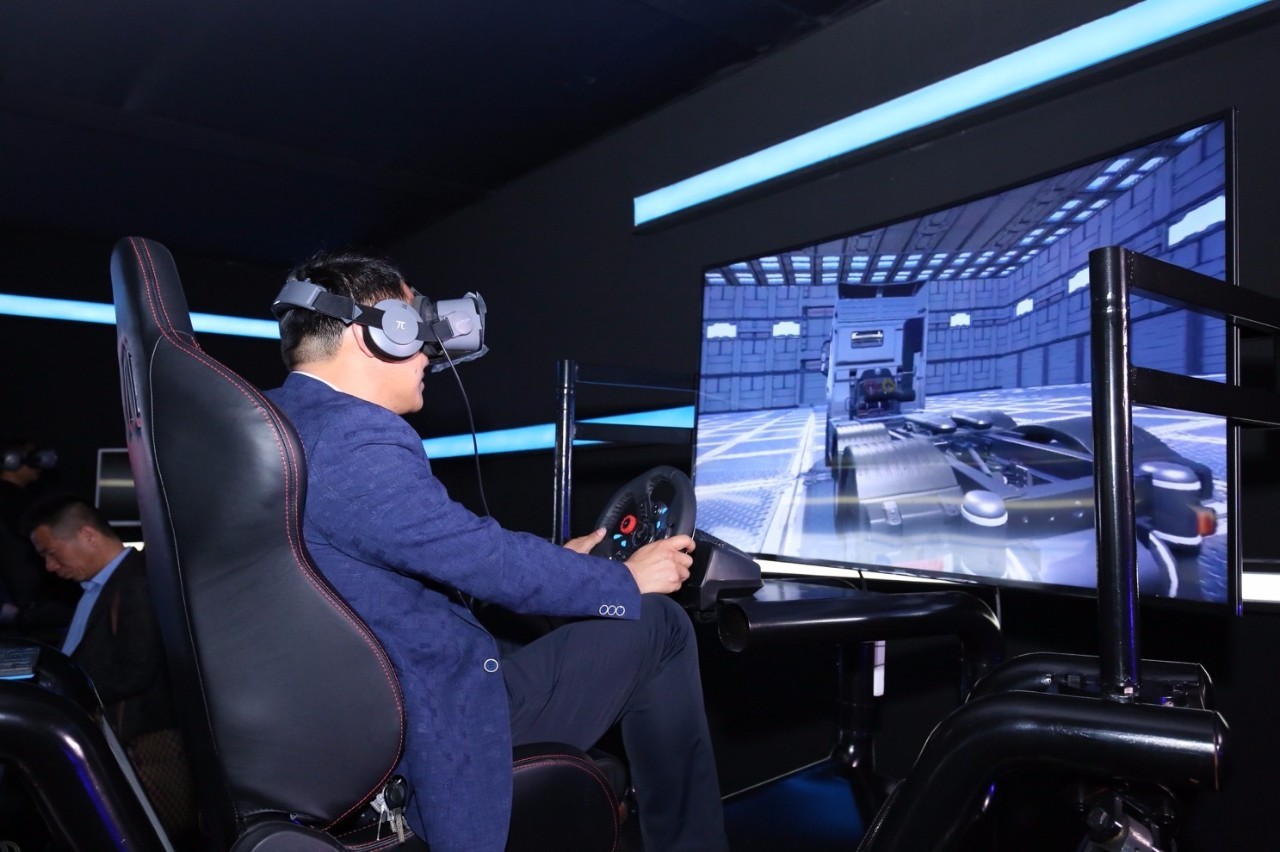 欧曼est发动机_科技时尚碰撞_欧曼EST超级卡车