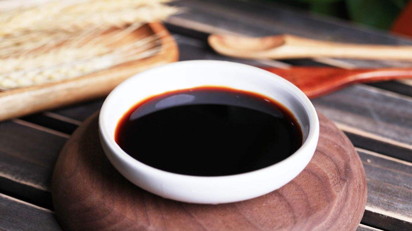 酱油选购技巧_味极鲜和一品鲜的区别_味达美味极鲜酱油和海天生抽