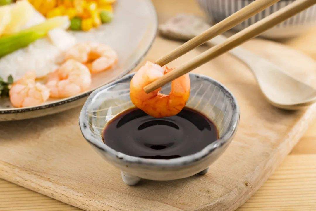 酱油选购技巧_味极鲜和一品鲜的区别_味达美味极鲜酱油和海天生抽