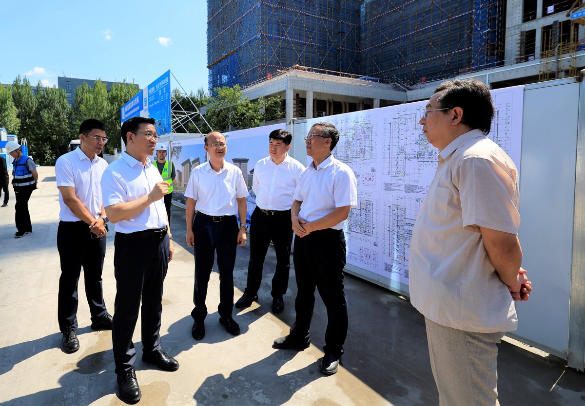 田辉检查开学准备工作和重点工程建设情况(图9) 宿舍维修工作_校园安全隐患排查_秋季学期开学准备