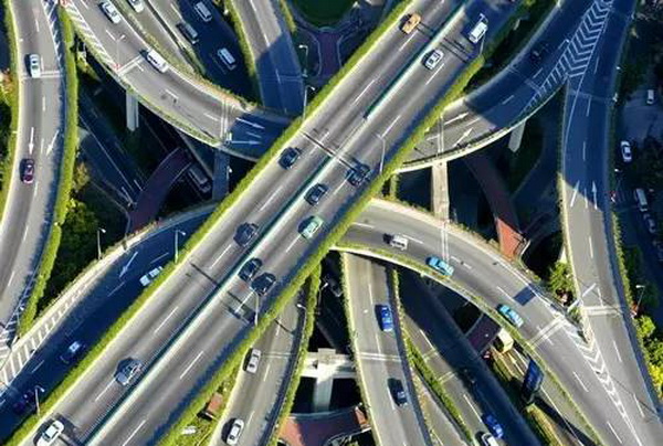 360破解比亚迪事件_比亚迪云服务安全漏洞_奔驰 车载系统