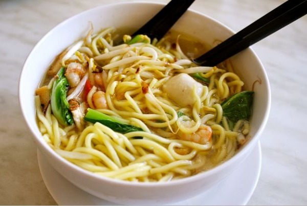 聊城小吃 鸡蛋荷包_济南甜沫油旋草包包子_山东早餐地图