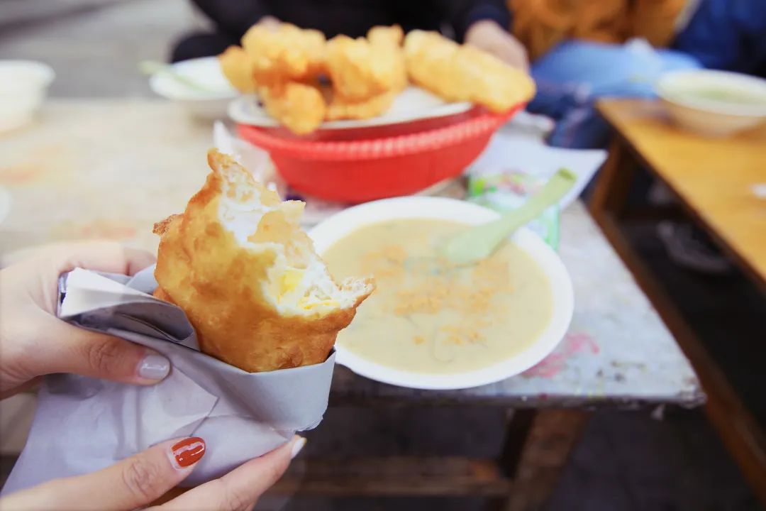 【我家门前有条河】口水要止不住了!怎么“荷包”都这么好吃啊!(图5) 聊城鸡蛋荷包_鸡蛋荷包豆沫早餐_聊城小吃 鸡蛋荷包