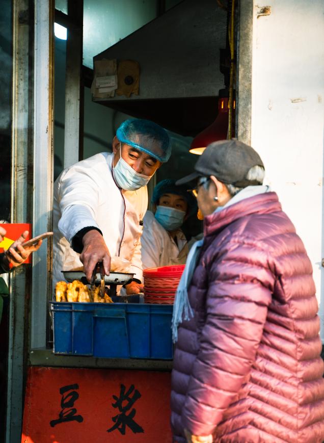 【我家门前有条河】口水要止不住了!怎么“荷包”都这么好吃啊!(图8) 聊城鸡蛋荷包_鸡蛋荷包豆沫早餐_聊城小吃 鸡蛋荷包