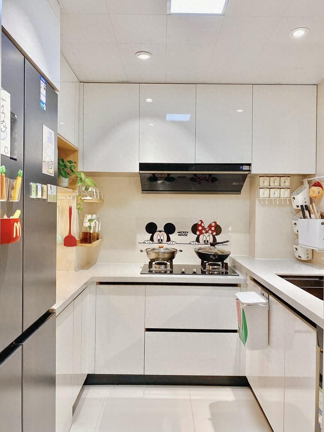 304不锈钢台面厨房_烘焙店吧台装饰图片_厨房设计不合理