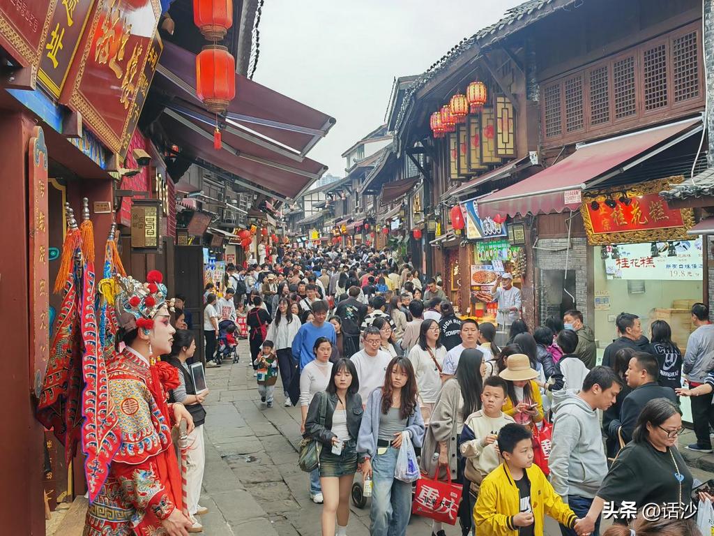 沙坪坝磁器口特色美食_重庆沙坪坝区特色美食_磁器口古镇旅游攻略