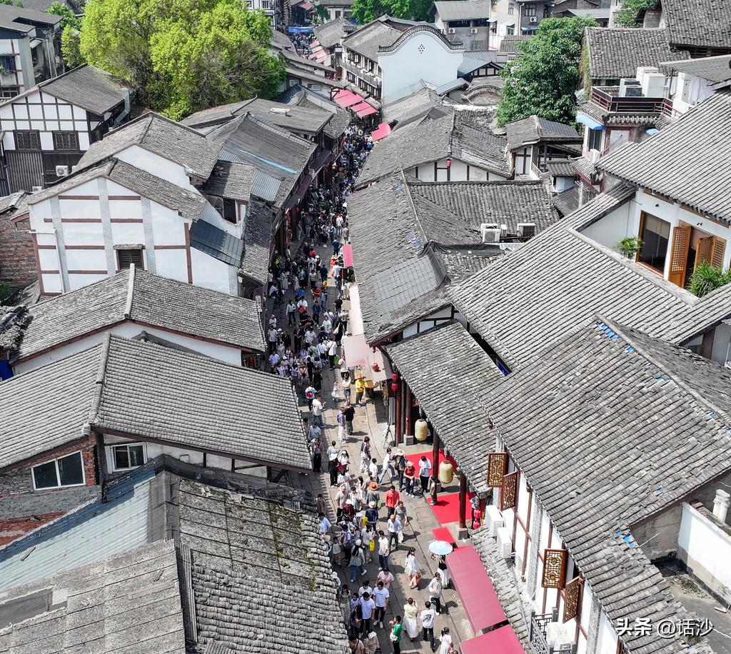 磁器口古镇旅游攻略_重庆沙坪坝区特色美食_沙坪坝磁器口特色美食