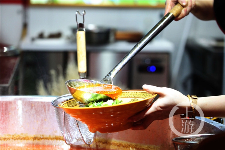 重庆沙坪坝区特色美食_沙坪坝好吃街 开业活动 重庆美食