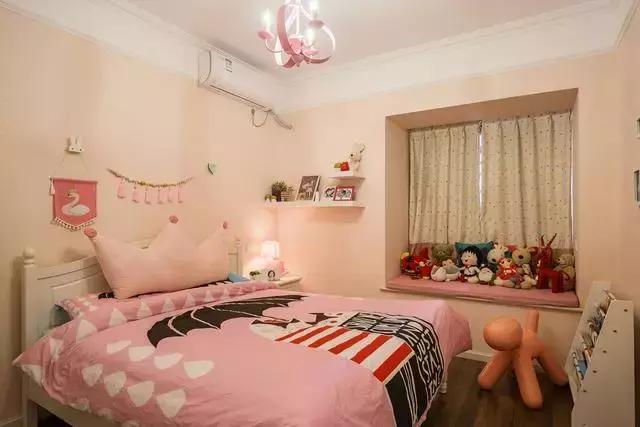 生态木墙面效果图_简约北欧小户型设计_北欧风格装修