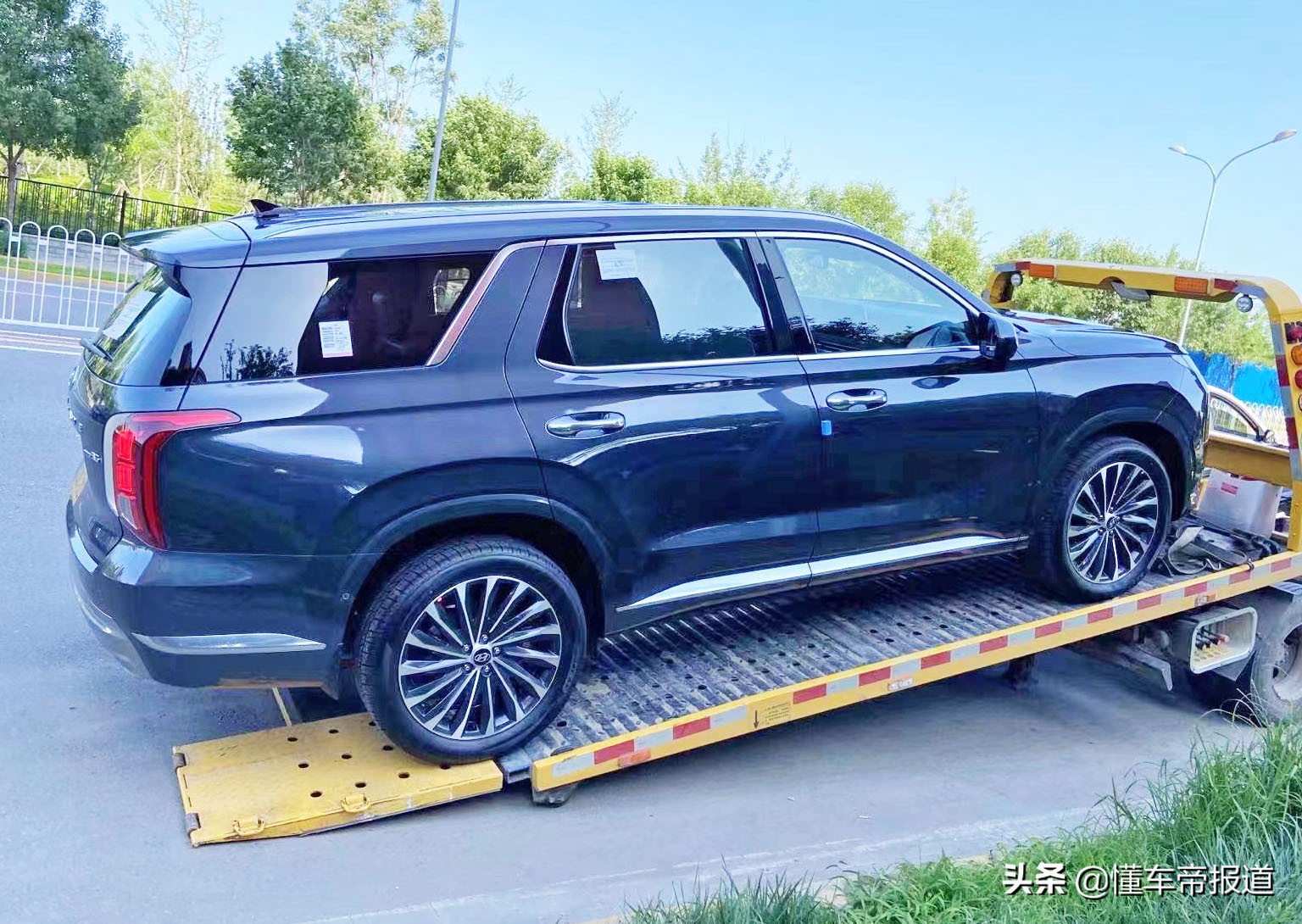 新款帕里斯帝参数_帕里斯帝中期改款介绍_现代北京车子报价