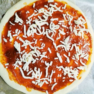 不用复杂馅料的简易火腿培根披萨(图12) 自制披萨食谱_披萨的做法大全图解相关推荐_简单快手披萨做法