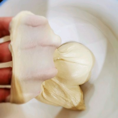 不用复杂馅料的简易火腿培根披萨(图3) 简单快手披萨做法_披萨的做法大全图解相关推荐_自制披萨食谱