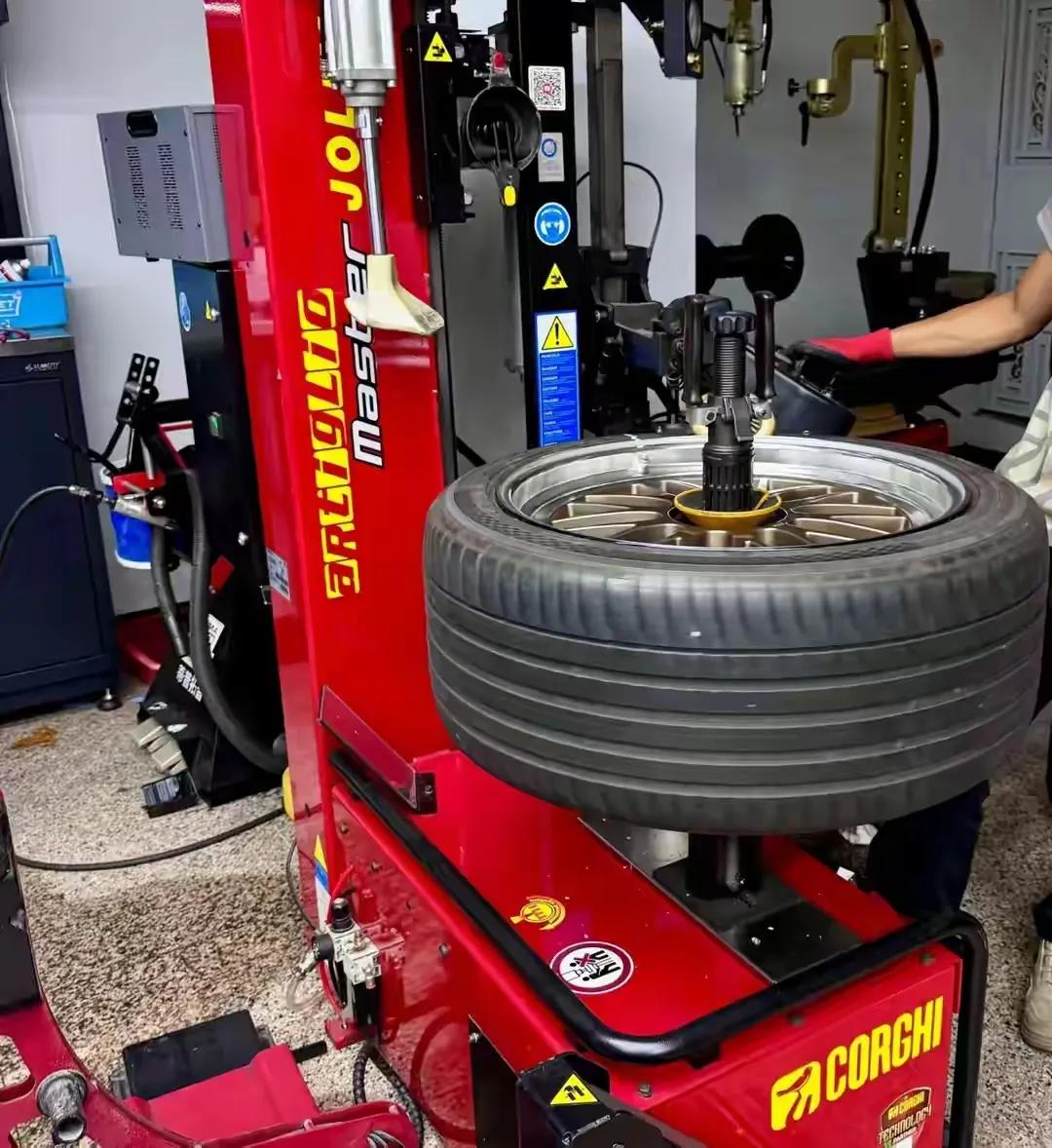 家用车国货轮胎推荐_2025汽车轮胎品牌排行榜_300元档神胎评测