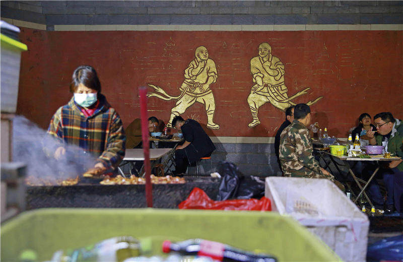 少林小龙武术学校 7岁女童死亡事件 登封武校乱象_少林寺塔沟武校学费