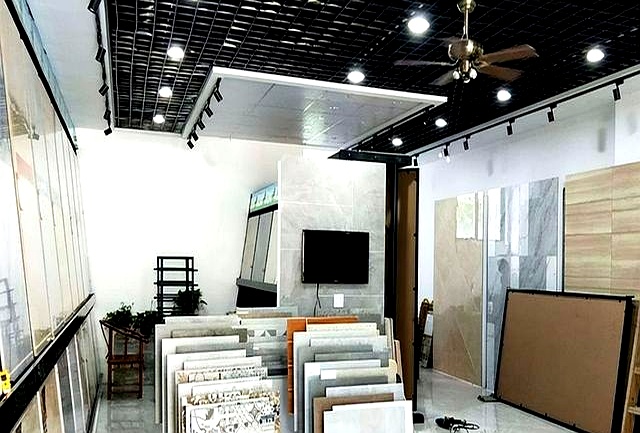 劣质瓷砖鉴别方法_卡米亚瓷砖型号kpy18022多少钱_瓷砖选购技巧