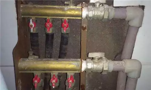 地暖过滤网清洗视频_地暖回水管不热原因及解决方法_地暖回水管不热怎么办